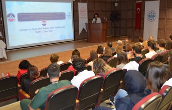 Alanya'da cinsel yolla bulaşan hastalıkların bilimsel çalışmaları konuşuldu