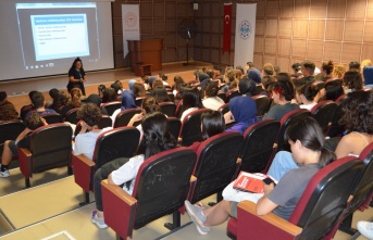 Alanya'da hemşirelere “sağlık hizmeti ilişkili enfeksiyon ve korunma yolları” anlatıldı