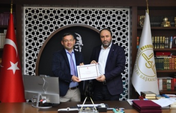Diyanet İşleri Başkanı Erbaş’tan Alanya’daki görevlilere jest