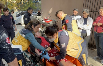 Alanya’da evinin balkonunda düşen kadını itfaiye kurtardı