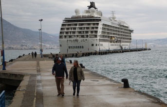 Alanya'ya yılın ilk kruvaziyeri geldi