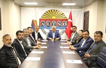 Alanya Ak Parti, oda başkanlarını ziyaret etti