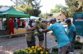 Alanya Belediyesi Ramazan Bayramı’nda ücretsiz çiçek dağıtacak