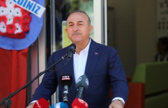 Alanya’ya gelen Bakan Çavuşoğlu üreticilere söz verdi