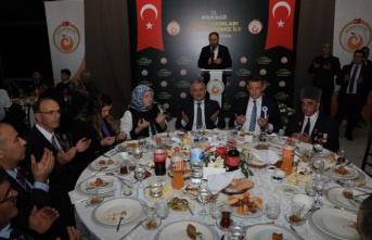 Vali Ersin Yazıcı Alanya’daki şehit aileleri ve gazilerle iftarda buluştu