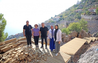 Alanya Kalesi'nin yayalaştırma projesinin son etabında çalışmalar sürüyor