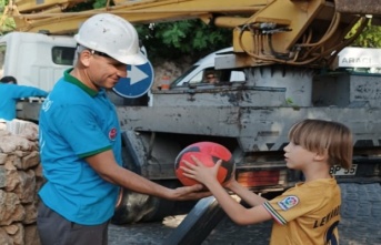 Alanya Belediyesi miniklerin isteğine anında yanıt verdi