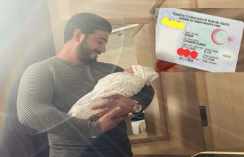 Alanya'da yenidoğan bebeğine 'İcardi' ismini verdi