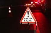 Alanya'da servis minibüsüyle çarpışan motosiklet sürücüsü öldü