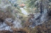 Alanya’da çöplükte çıkan yangın söndürüldü