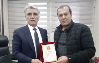 Paşa Özkan göreve başladı