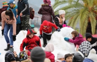 Alanya'da kar şenliği var