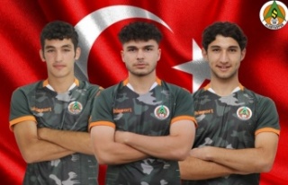 Alanyaspor'dan 3 genç milli takıma seçildi