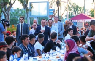 Başkan Yücel Konaklı halkıyla iftarda buluştu