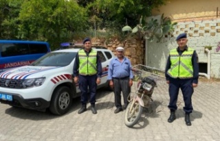 Alanya’da jandarma çalıntı motosikleti uygulamada...