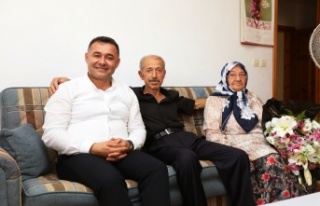 Başkan Yücel'den şehit ailesine bayram ziyareti