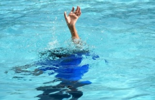 Alanya’da 80 yaşındaki turist havuzda can verdi