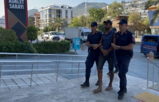 Alanya'da arkadaşını öldüren şüpheli yakalandı