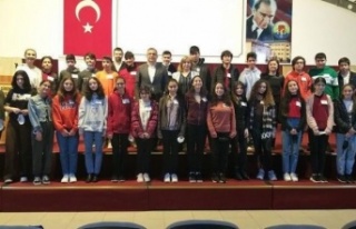 Hüseyin Girenes Fen Lisesi’ne marka tescil belgesi...