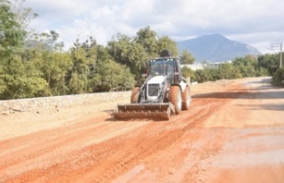 Oba’da asfalt çalışmaları hız kesmiyor