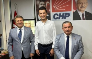 Alanya’nın sevilen avukatı CHP’ye üye oldu