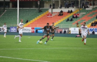 Alanyaspor evinde kazandı: 3-1