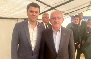 Aday Adayı Özçelik, Kılıçdaroğlu’na Antalya’da...