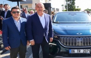 Bakan Çavuşoğlu, Alanya’ya TOGG ile geldi