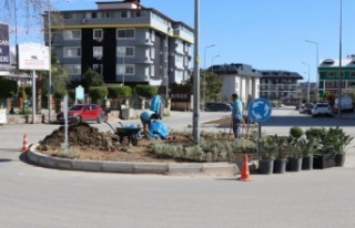 Oba Mahallesi'nde peyzaj çalışmaları hız...