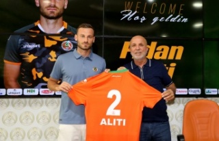 Alanyaspor’dan savunmaya takviye