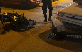 Alanya’da otomobil ile motosiklet çarpıştı:...