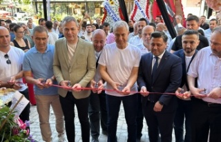 Alanya'ya Faik Sönmez şıklığı geldi