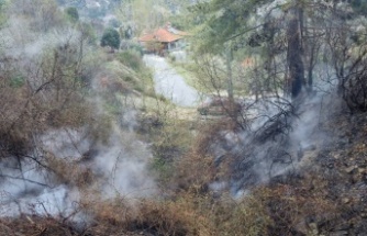 Alanya’da çöplükte çıkan yangın söndürüldü