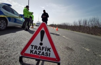 Alanya’da otomobille motosiklet çarpıştı: 1 yaralı