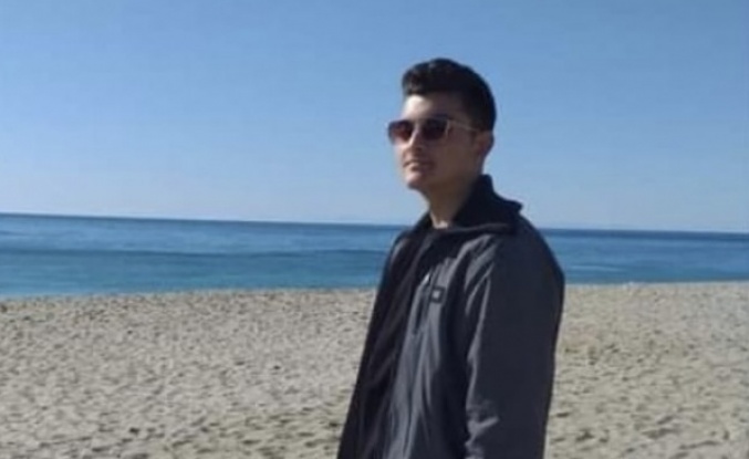 Alanya’da 21 yaşındaki genç kendini astı