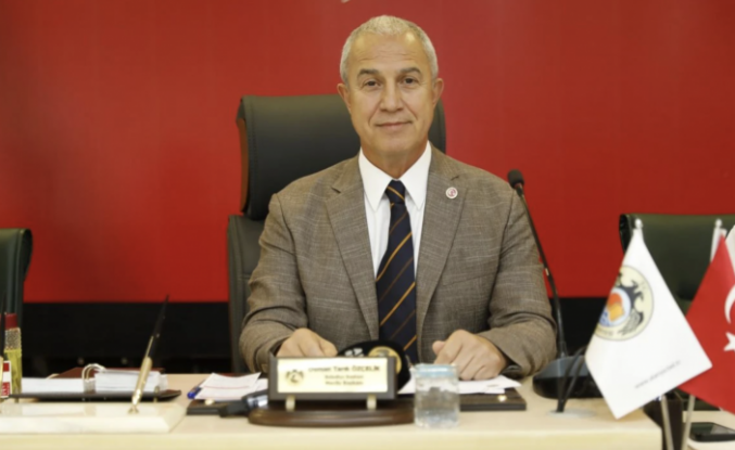 Osman Özçelik: Ağır ve büyük yatırımlara girme zamanı değil