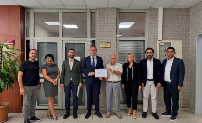 Başkan Tavlı mazbatasını aldı